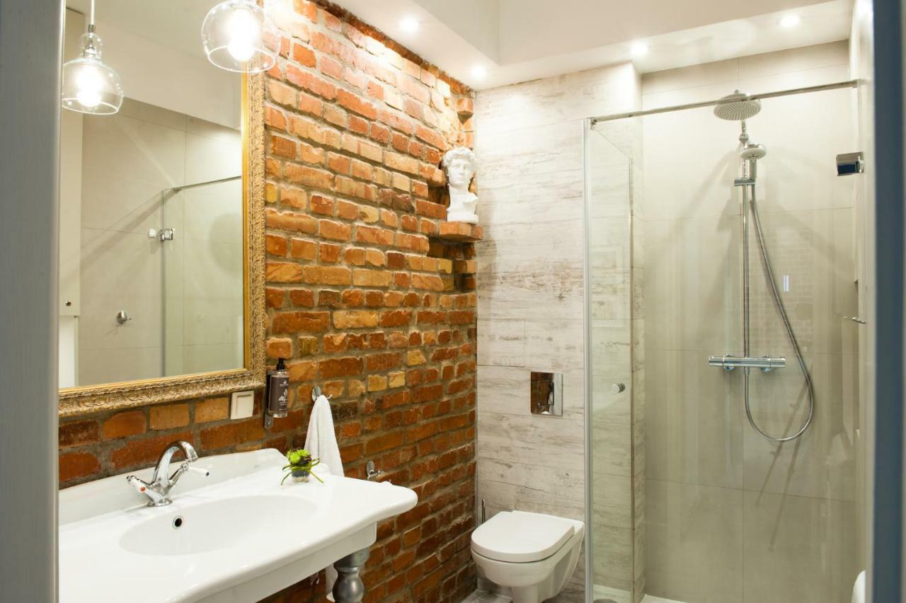 Red Brick Old Town Apartment Warsaw Exterior photo